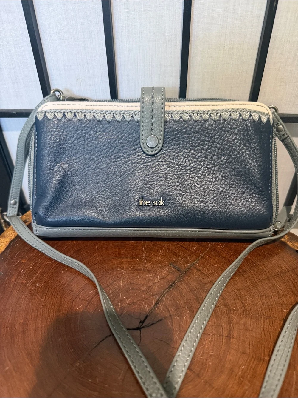 The Sak Iris Navy White Blue wristlet Crochet Detail crossbody wallet NEW